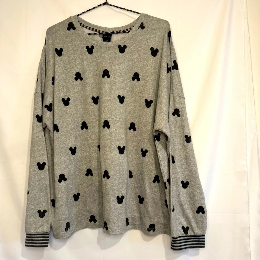 Disney Ladies' Mickey Cozy Pajama Top, Gray Size XXL New